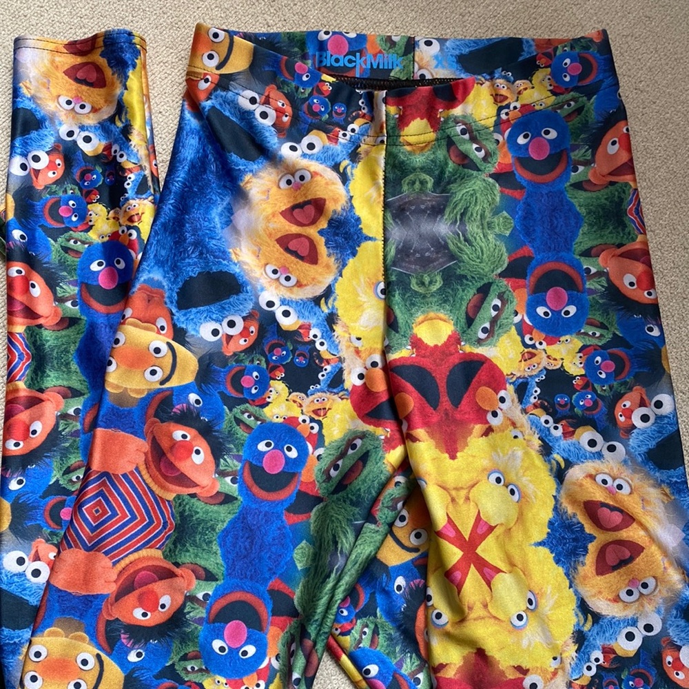 Sesame Street Blackmilk Leggings XS